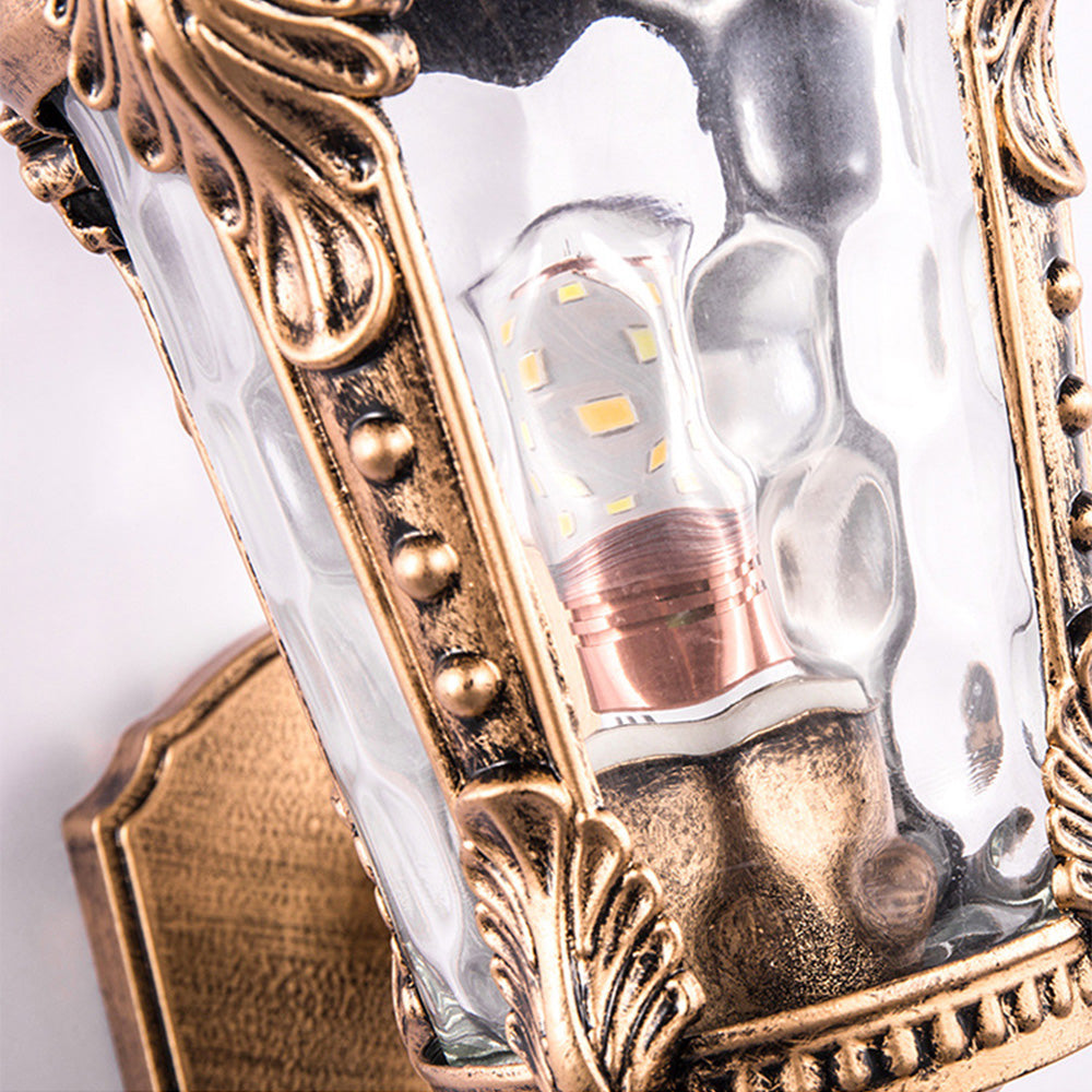 Vintage Vegglampe i Glass – Retro Stil og Utendørs Motstand