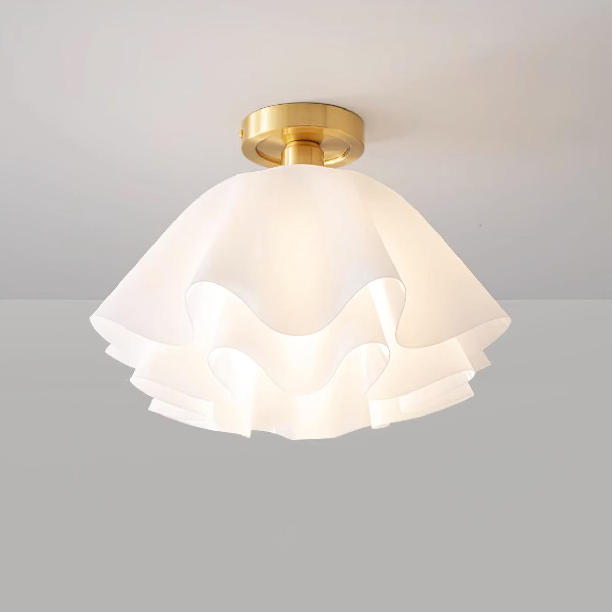 Modern Elegant Ceiling Light – Refined Lighting and Warm Atmosphere