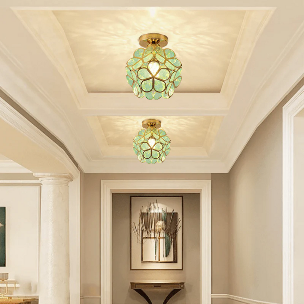 Luminaire De Plafond En Forme De Fleur – Design Délicat Et Moderne