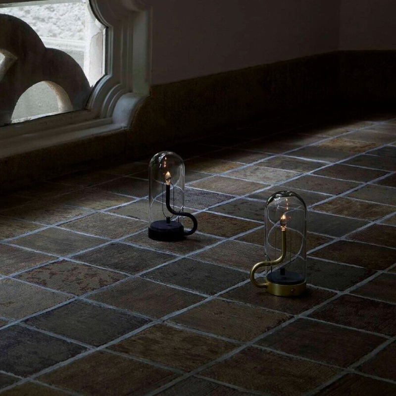 Lâmpada de Mesa — Iluminação Aconchegante Efeito Chama 