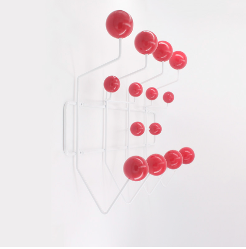 Perchero de pared – Diseño elegante y funcional 