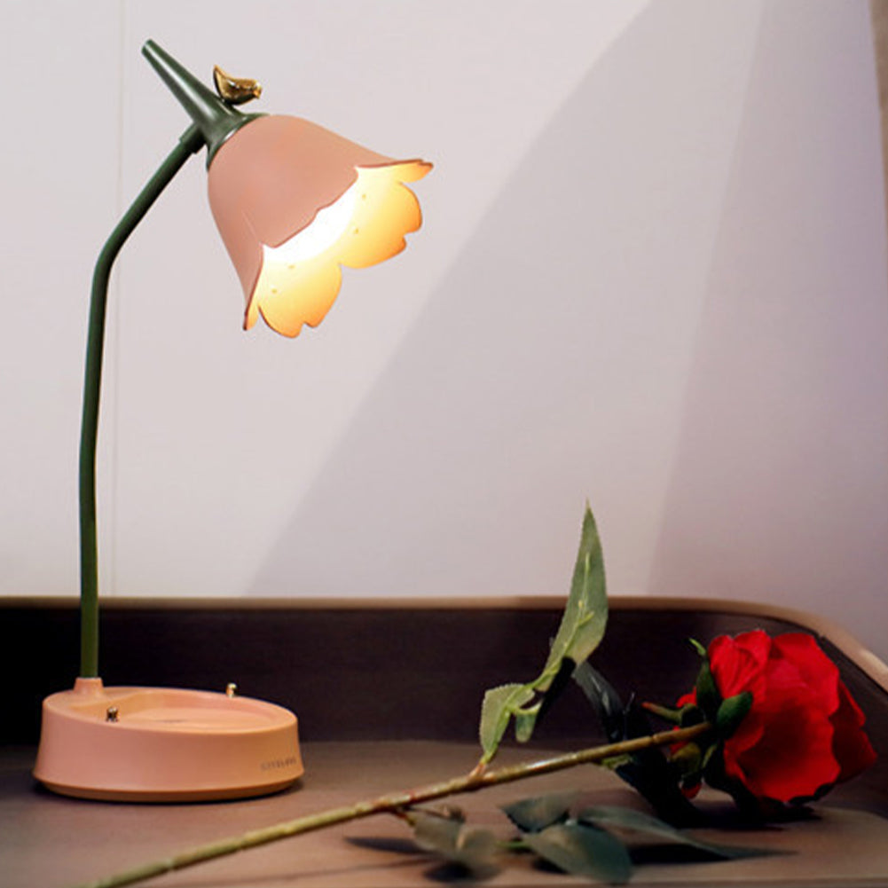 Lampa biurkowa Kwiat – Elegancja i delikatne światło 