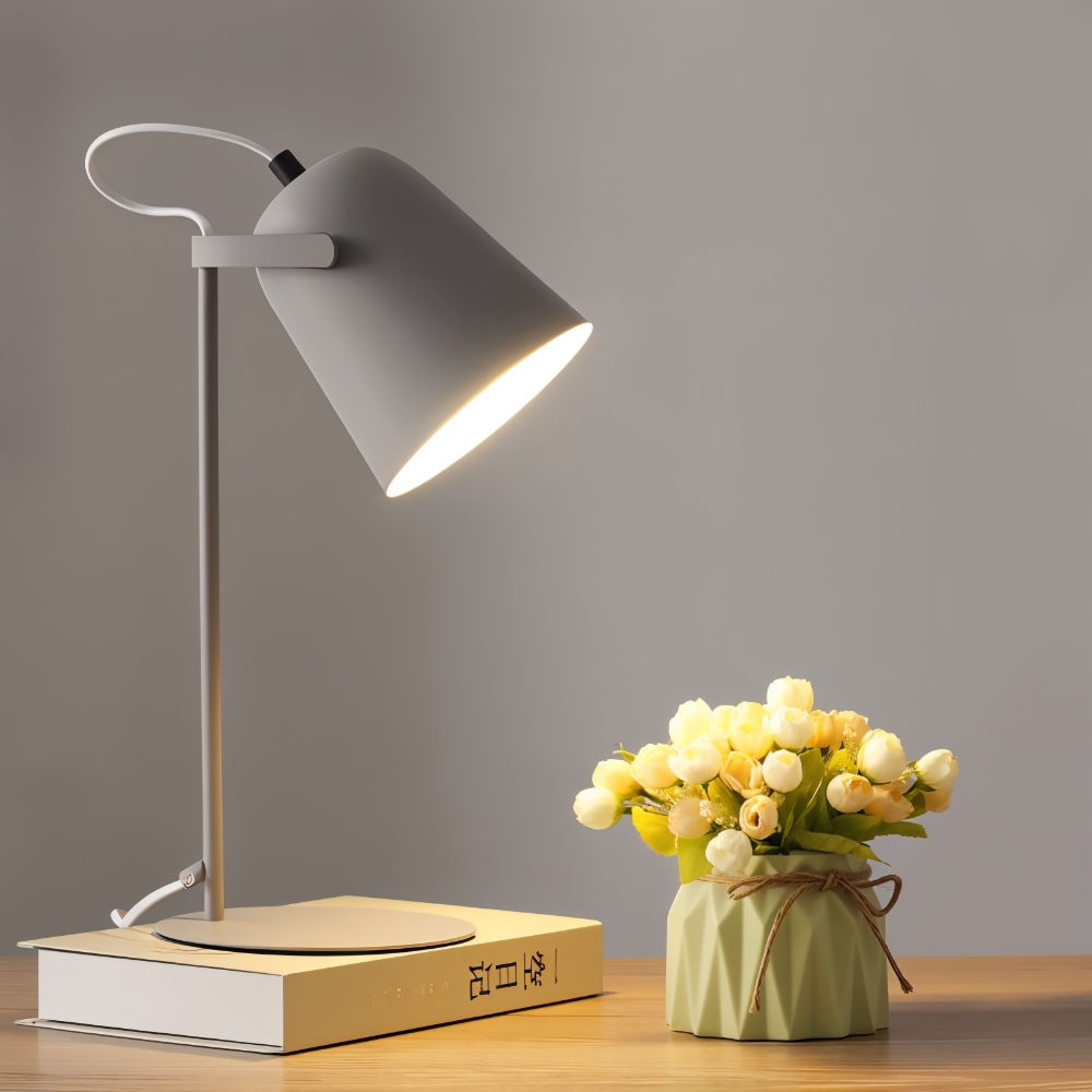 Moderne Rotierende Tischlampe – Eleganz und Funktionalität 