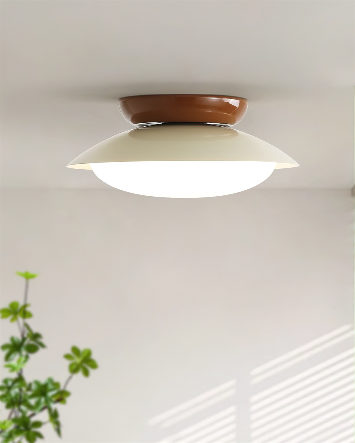Okrągła lampa sufitowa LED - naturalny blask i dyskretna elegancja
