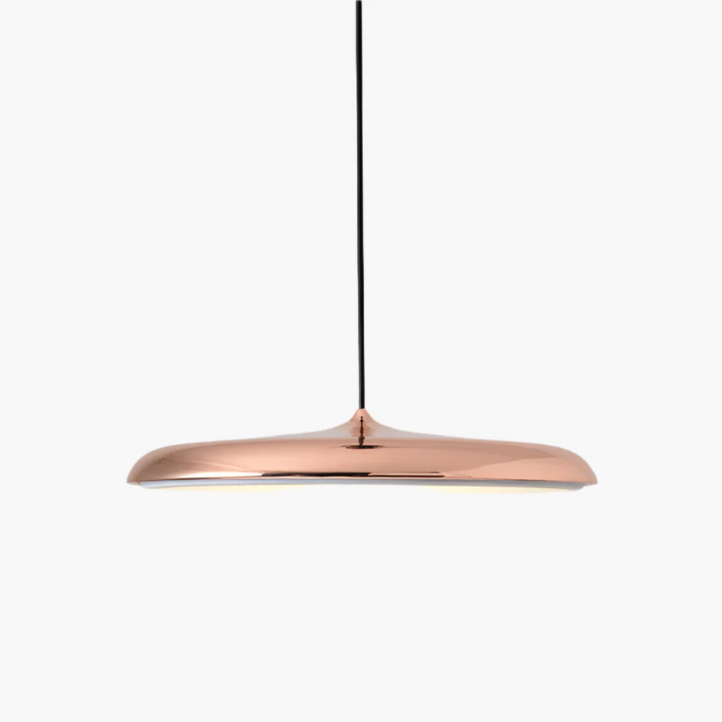 Skandinaavinen riippuvalaisin – minimalistinen eleganssi sisustukseesi 
