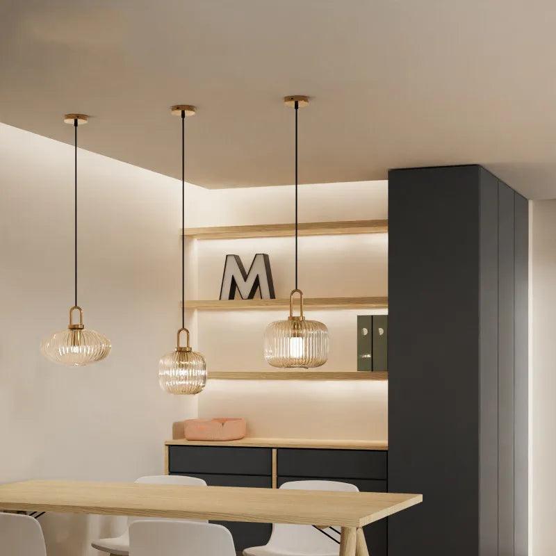 Suspensie Japoneză – Eleganță și Minimalism 