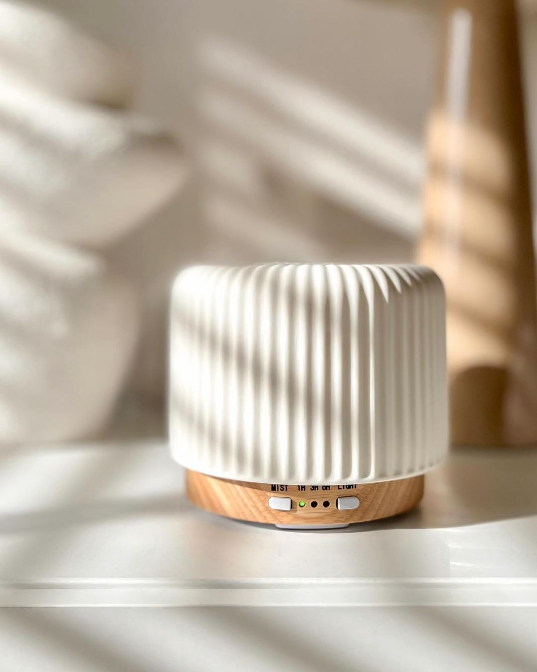 Parfyme Diffuser i Keramikk – Eleganse og Beroligende Atmosfære 