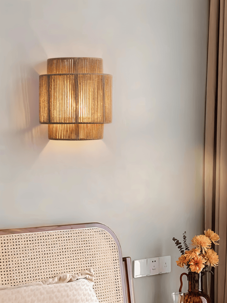 Applique Murale En Rotin Avec Abat-Jour En Corde De Chanvre — Lumière Naturelle & Charme Authentique