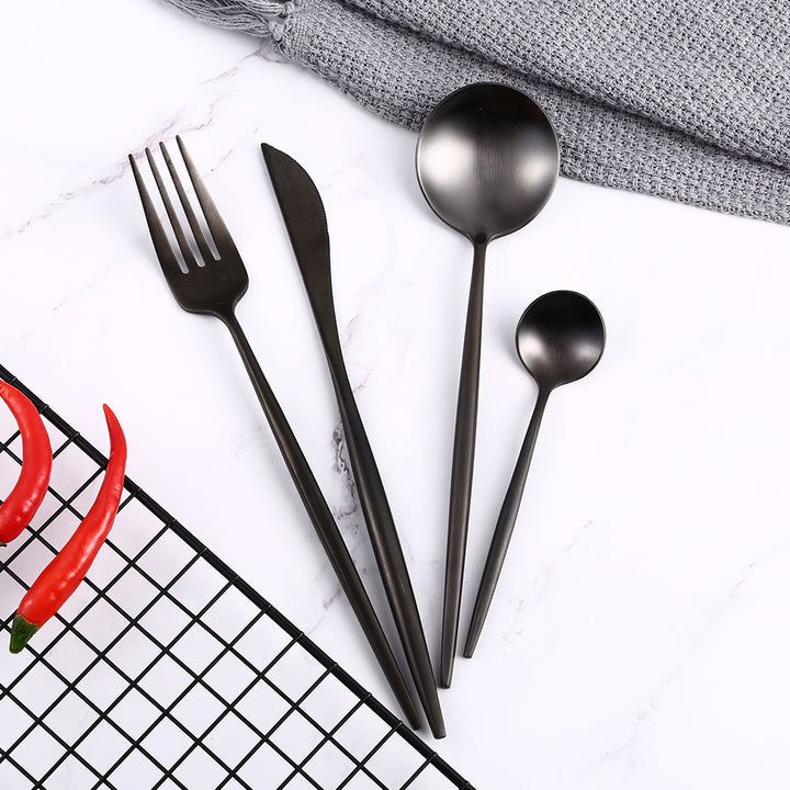 Sammen Sæt Af Luksus Bestik – Til Et Elegant Og Distinkt Bord 