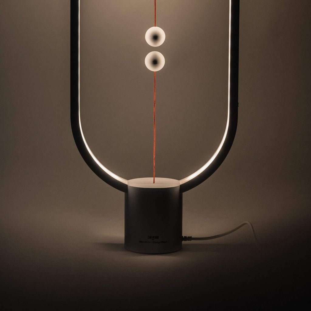 Magnetisk lampa - mångsidig belysning och praktisk fastsättning