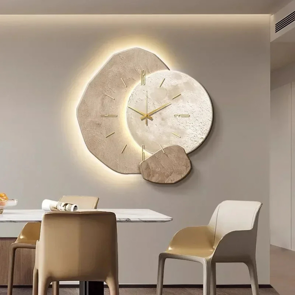 Nagy Falióra – Modern Dizájn és LED Hangulatvilágítás 