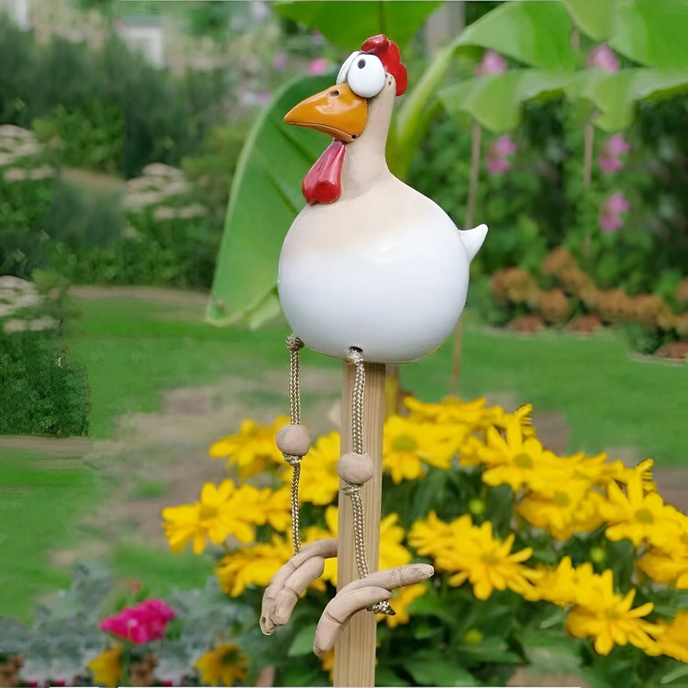 Big-Eyed Rooster Statue - Original Decoration & Fun Details