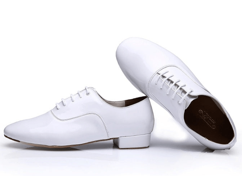 Buty do tańca latynoamerykańskiego – Elastyczność i elegancja 