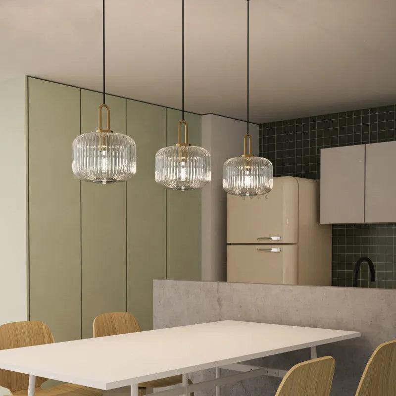Suspensie Japoneză – Eleganță și Minimalism 
