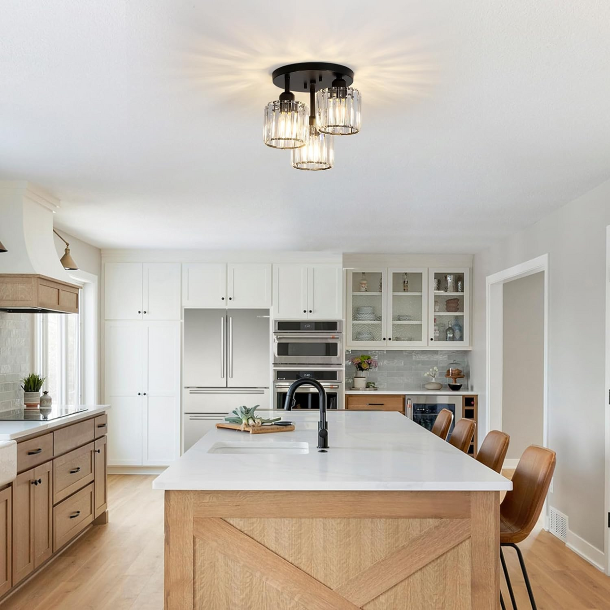 Loftlampe Semi-Nedsænket – Moderne Elegance Og Raffineret Glans 