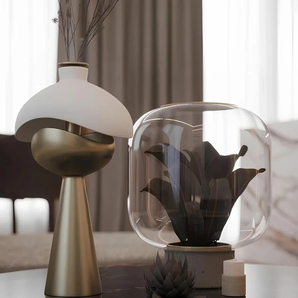 Skulpturerad Bordslampa – Elegans Och Originalitet 