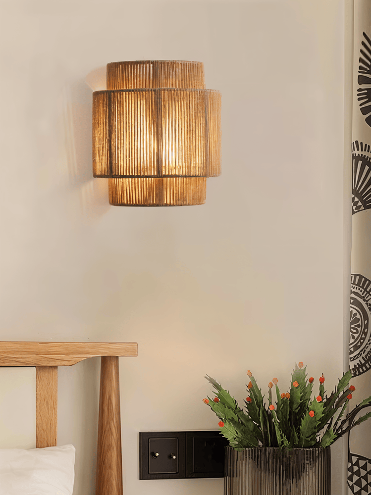 Applique Murale En Rotin Avec Abat-Jour En Corde De Chanvre — Lumière Naturelle & Charme Authentique