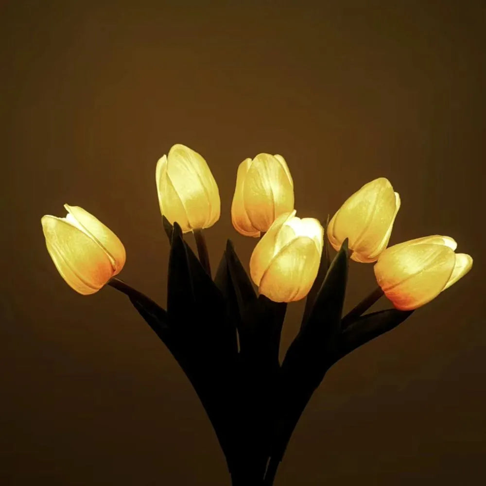 Lampa dekoracyjna Tulipan – Ciepła i wyrafinowana atmosfera 