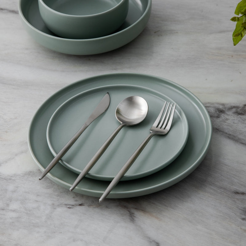Cutlery Set – Sleek and Functional Style 