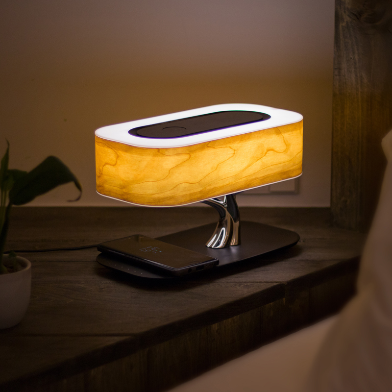 Lampe Multifonction— Lumière LED, Chargeur Sans Fil Et Audio Bluetooth