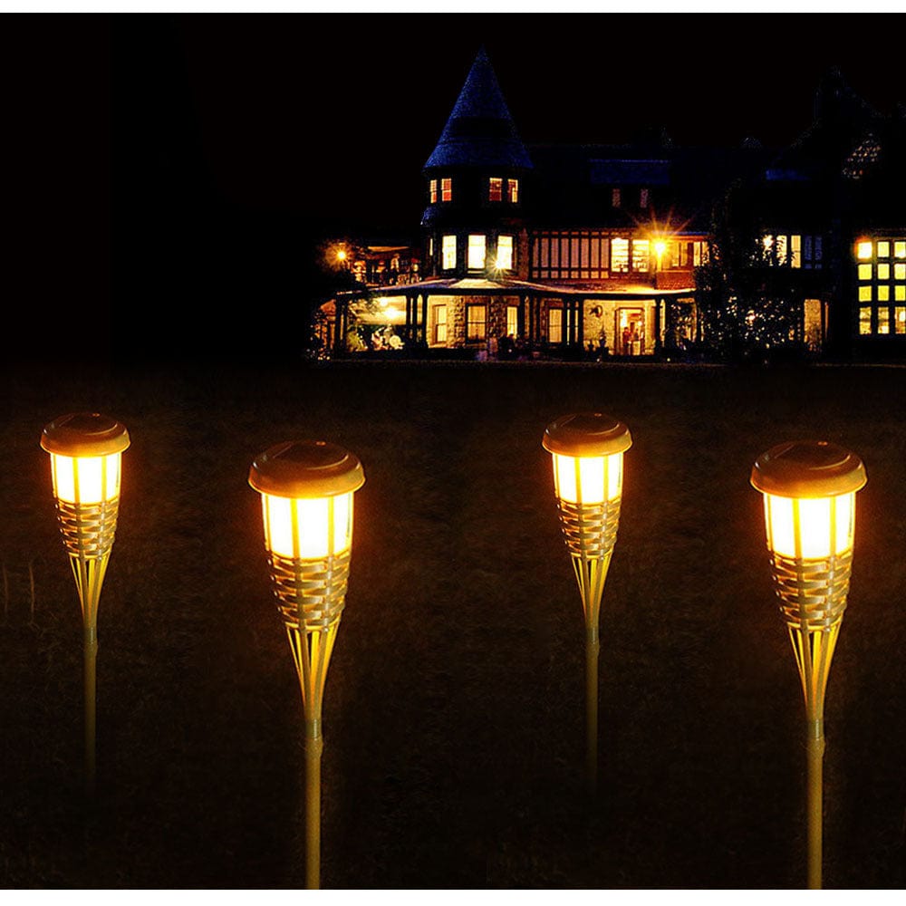 Tiki Solar Lamp - Illuminate Your Evenings in Style 