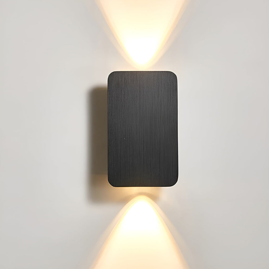 Nástěnné LED svítidlo minimalistické – subtilní světlo a moderní linie 