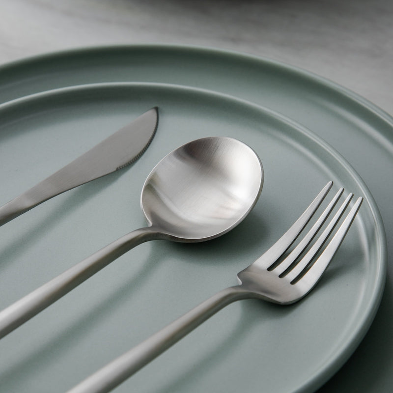 Cutlery Set – Sleek and Functional Style 