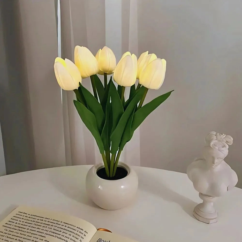 Lampa dekoracyjna Tulipan – Ciepła i wyrafinowana atmosfera 